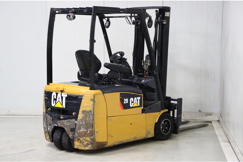Caterpillar EP20PNT - Electric forklift: picture 3 Caterpillar EP20PNT - Electric forklift: picture 3