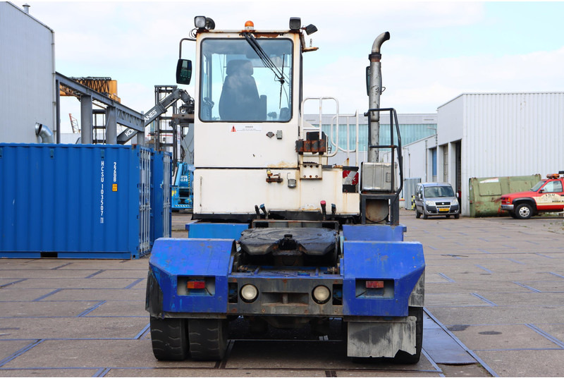 Terminal tractor Kalmar TRX182A: picture 6