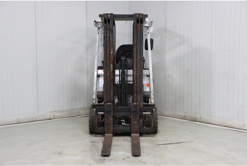 TCM FB20-E1 - Electric forklift: picture 3 TCM FB20-E1 - Electric forklift: picture 3
