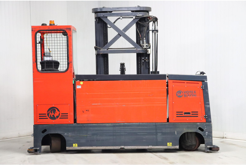Votex Bison Compact - Side loader: picture 2 Votex Bison Compact - Side loader: picture 2