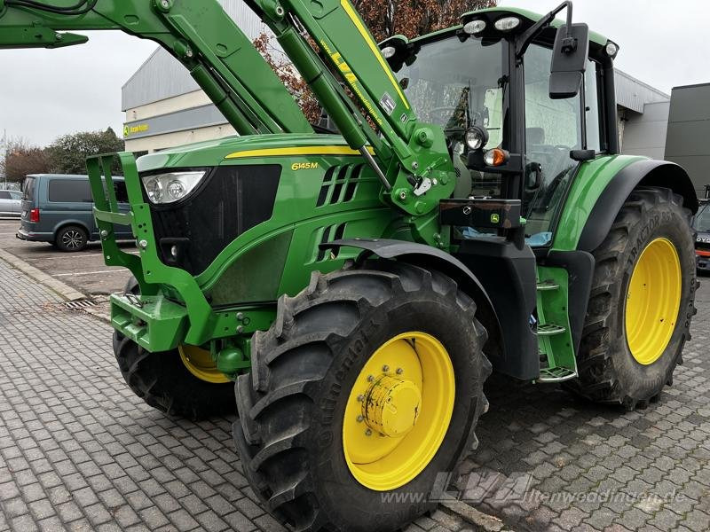 John Deere 6145M - Farm tractor: picture 4 John Deere 6145M - Farm tractor: picture 4