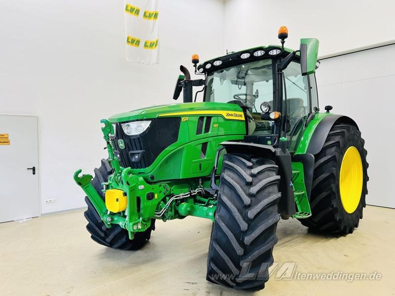 John Deere 6R 185 - Farm tractor: picture 1 John Deere 6R 185 - Farm tractor: picture 1