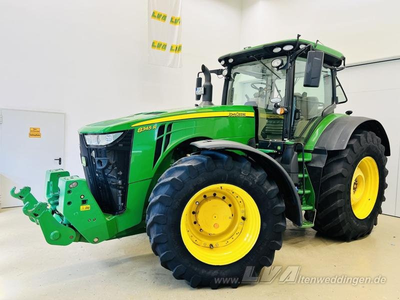 John Deere 8345R FH+FZW - Farm tractor: picture 1 John Deere 8345R FH+FZW - Farm tractor: picture 1