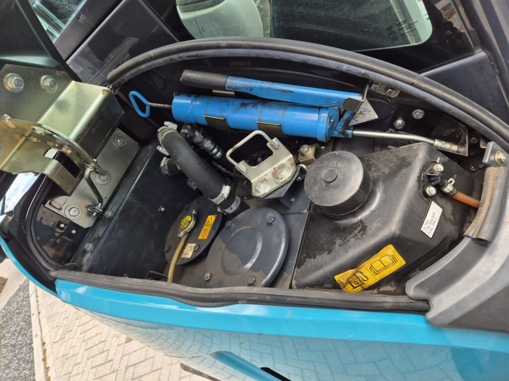 AIRMANN AX33U mididigger - Mini excavator: picture 4 AIRMANN AX33U mididigger - Mini excavator: picture 4