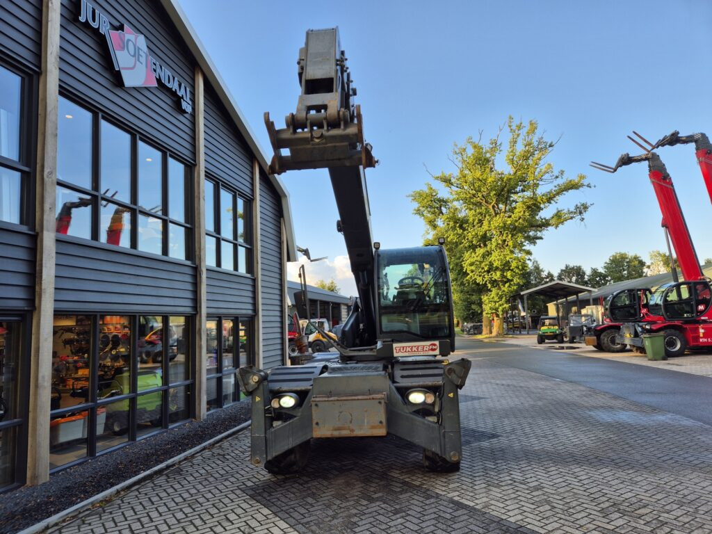 MAGNI RTH 5.23 smart - Telescopic handler: picture 4 MAGNI RTH 5.23 smart - Telescopic handler: picture 4