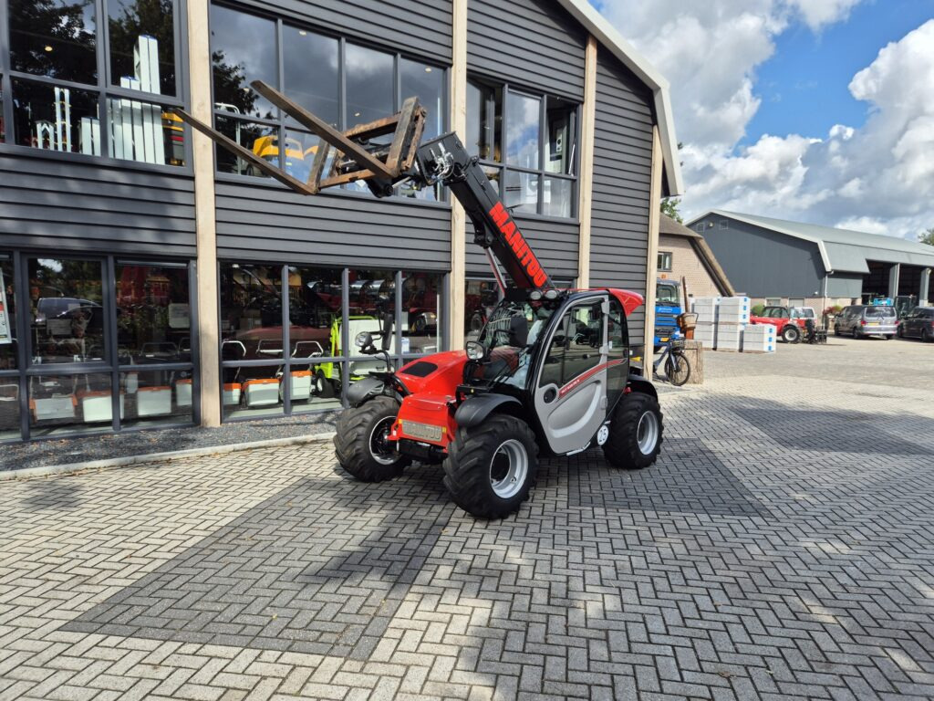 MANITOU MLT 625-75 - Telescopic handler: picture 2 MANITOU MLT 625-75 - Telescopic handler: picture 2