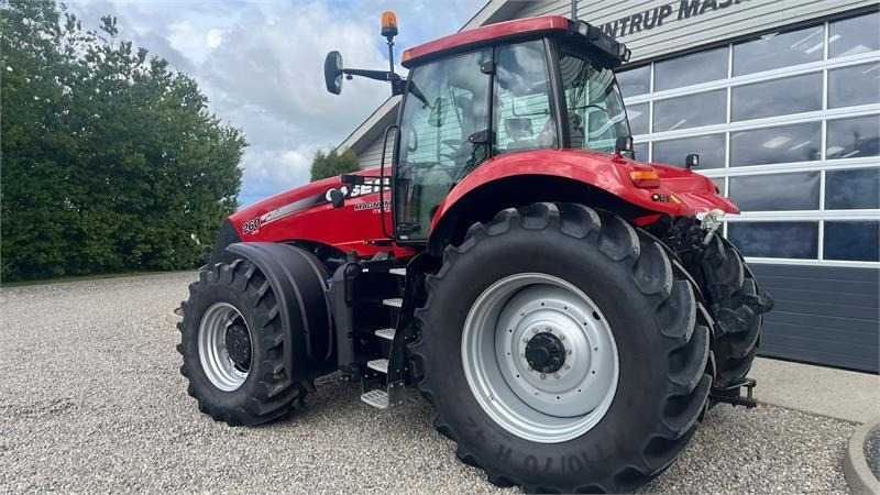 Case IH MAGNUM 260 CVX Med frontlift og evt. RTK gps - Farm tractor: picture 3 Case IH MAGNUM 260 CVX Med frontlift og evt. RTK gps - Farm tractor: picture 3