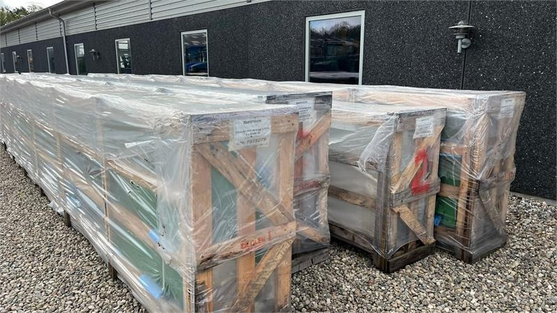 Claas 7500mm raps fortsats bord til Claas C750 med sidek - Combine harvester: picture 3 Claas 7500mm raps fortsats bord til Claas C750 med sidek - Combine harvester: picture 3