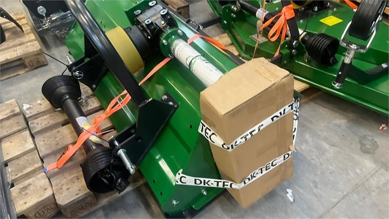 Dk-Tec EFGC125D Slagleklipper med fast tårn og oplukkelig - Mower: picture 2 Dk-Tec EFGC125D Slagleklipper med fast tårn og oplukkelig - Mower: picture 2