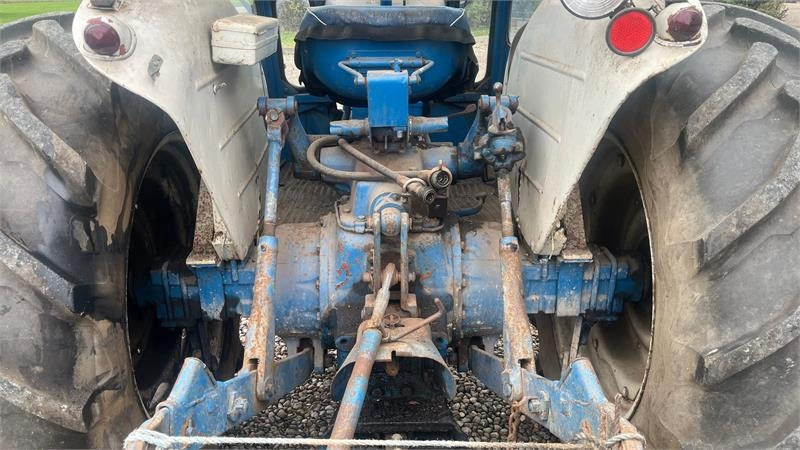 Ford 5000 Y-model - Farm tractor: picture 4 Ford 5000 Y-model - Farm tractor: picture 4