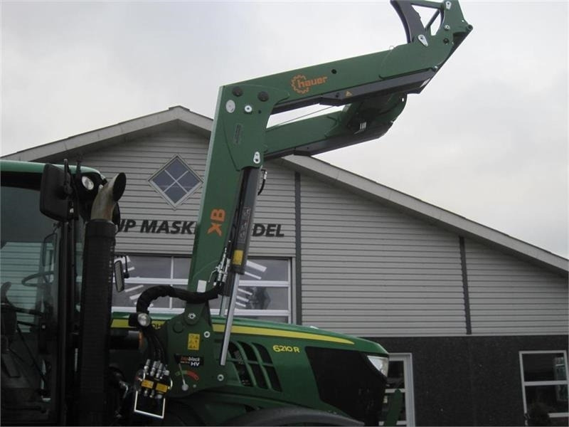 Hauer Frontlæsser til en god pris. Den stærke XB Bionic  - Front loader for tractor: picture 2 Hauer Frontlæsser til en god pris. Den stærke XB Bionic  - Front loader for tractor: picture 2