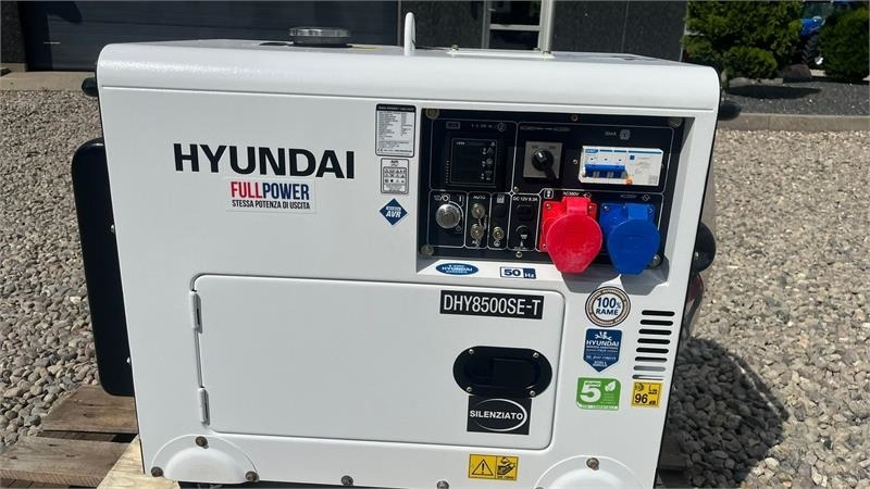 Hyundai DHY8500SE-T 7,0kW diesel - Generator set: picture 2 Hyundai DHY8500SE-T 7,0kW diesel - Generator set: picture 2