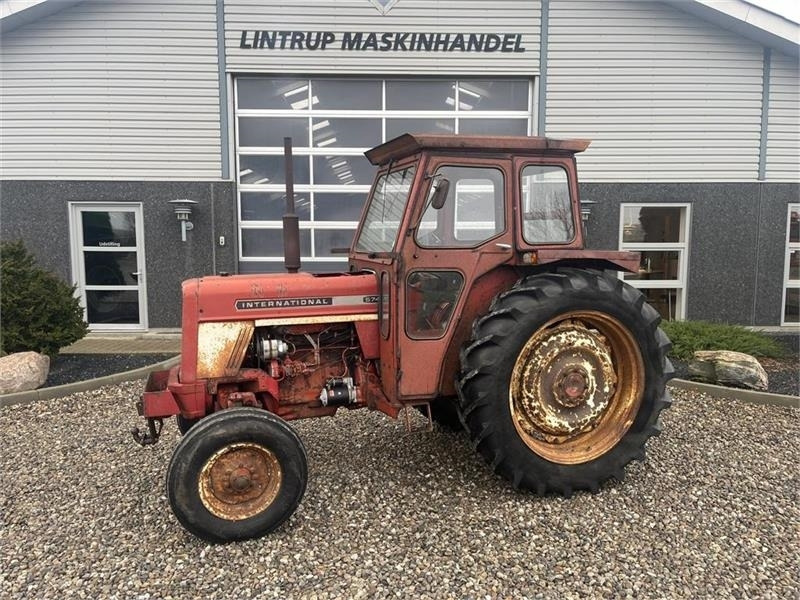 IH 574 handy traktor med servostyring. - Farm tractor: picture 1 IH 574 handy traktor med servostyring. - Farm tractor: picture 1