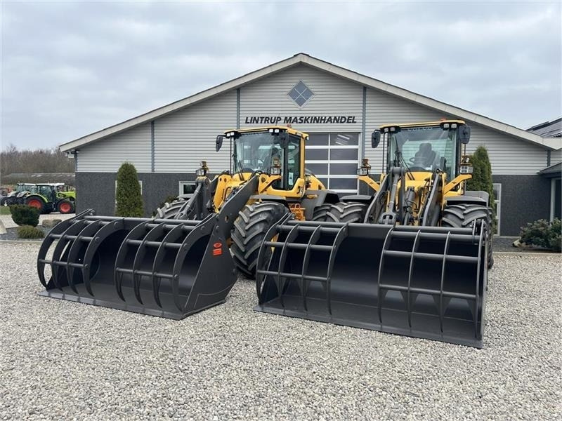 JST Overfalds skovl 300 med skårende tænder og med eks - Bucket for Construction machinery: picture 2 JST Overfalds skovl 300 med skårende tænder og med eks - Bucket for Construction machinery: picture 2