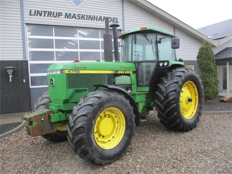 John Deere 4755 En rigtig kraftkarl med den store 7,6L motor - Farm tractor: picture 2 John Deere 4755 En rigtig kraftkarl med den store 7,6L motor - Farm tractor: picture 2