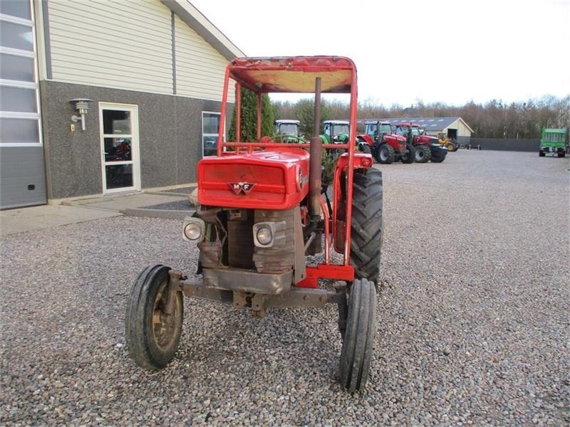 Farm tractor Massey Ferguson 165: picture 8