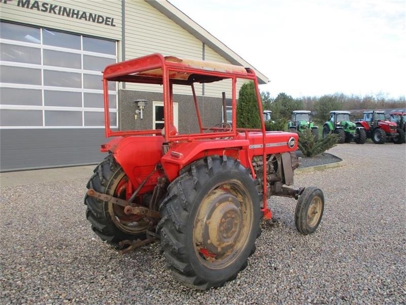 Farm tractor Massey Ferguson 165: picture 12
