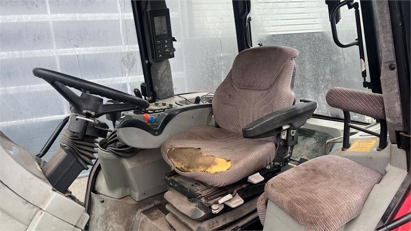 Massey Ferguson 8250 Powercontrol - Farm tractor: picture 5 Massey Ferguson 8250 Powercontrol - Farm tractor: picture 5