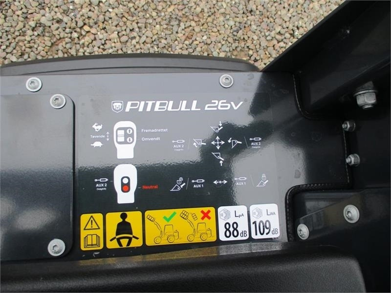 Pitbull X24-26V med lyspakke og 400mm hjulmontering. - Compact loader: picture 4 Pitbull X24-26V med lyspakke og 400mm hjulmontering. - Compact loader: picture 4