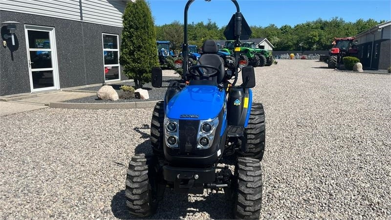 Lease a Solis H26 HST Hydrostat. Industrihjul Solis H26 HST Hydrostat. Industrihjul: picture 12 Lease a Solis H26 HST Hydrostat. Industrihjul Solis H26 HST Hydrostat. Industrihjul: picture 12