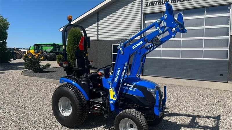 Farm tractor Solis H26 HST Turfdæk og Frontlæsser: picture 19