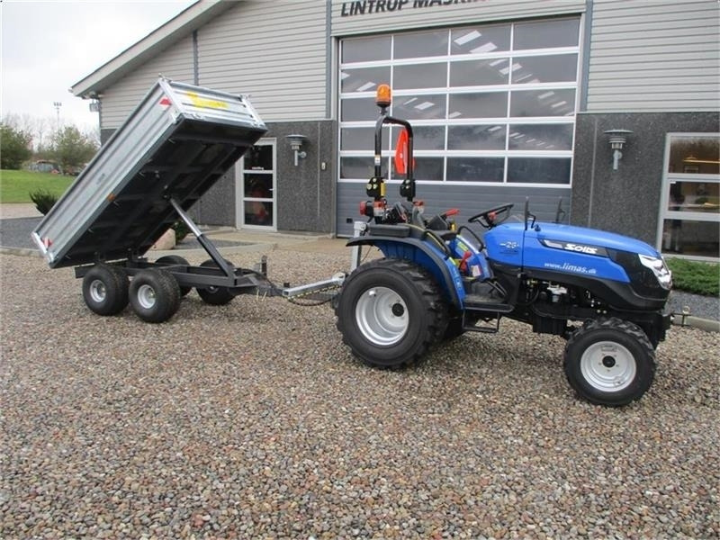 Solis S26 6+2 gearmaskine med servostyring og frontlæsse - Farm tractor: picture 4 Solis S26 6+2 gearmaskine med servostyring og frontlæsse - Farm tractor: picture 4