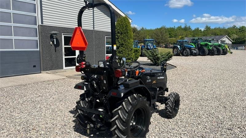 Municipal tractor Solis S26 Limited Edition i sort 6+2 Gearmaskine med Ser: picture 20
