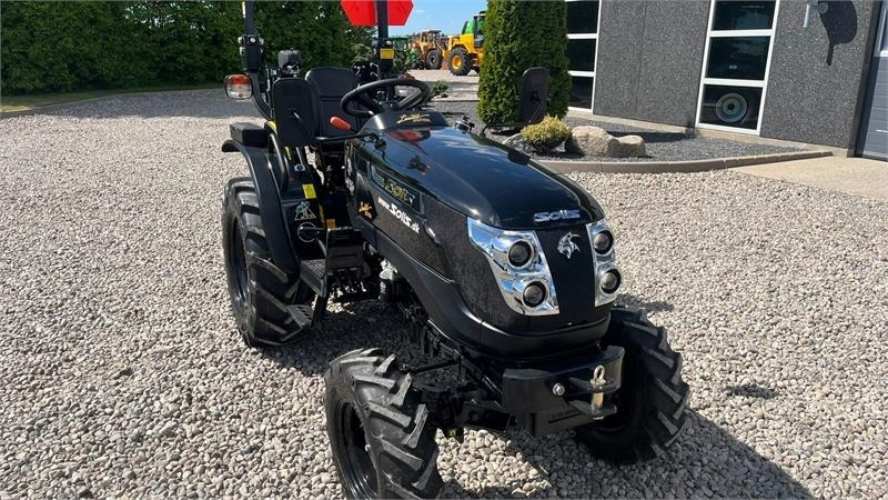 Municipal tractor Solis S26 Limited Edition i sort 6+2 Gearmaskine med Ser: picture 23