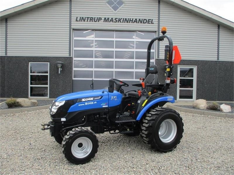 Solis S26 Shuttle XL 9+9 med industridæk - Farm tractor: picture 1 Solis S26 Shuttle XL 9+9 med industridæk - Farm tractor: picture 1