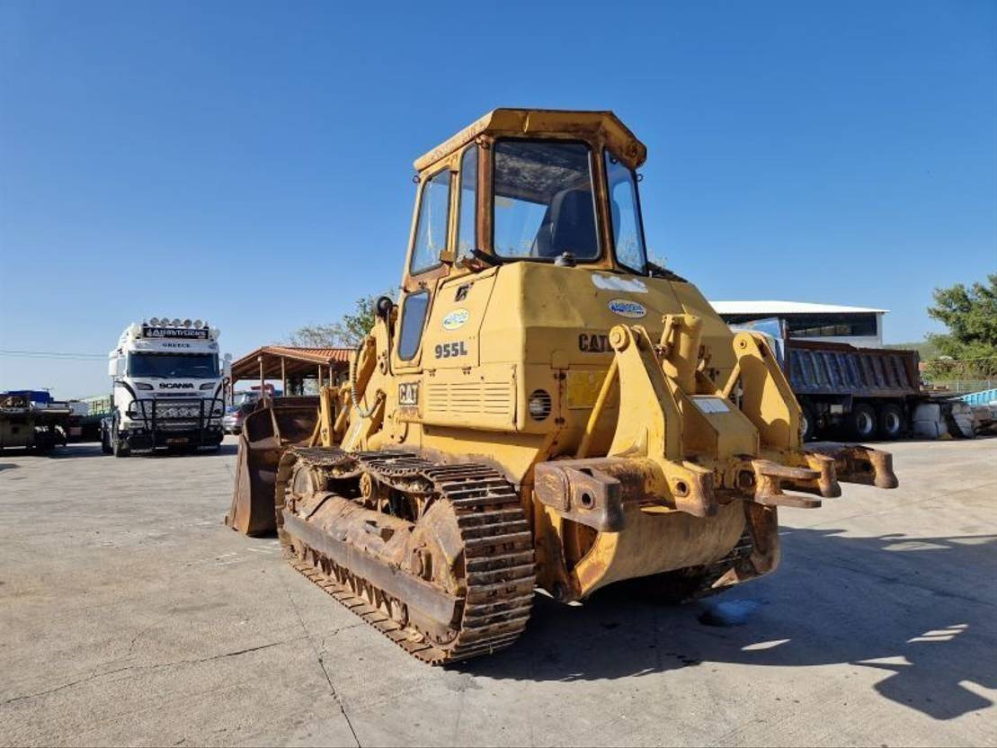 Caterpillar CAT 955L WITH RIPPER - Crawler loader: picture 1 Caterpillar CAT 955L WITH RIPPER - Crawler loader: picture 1
