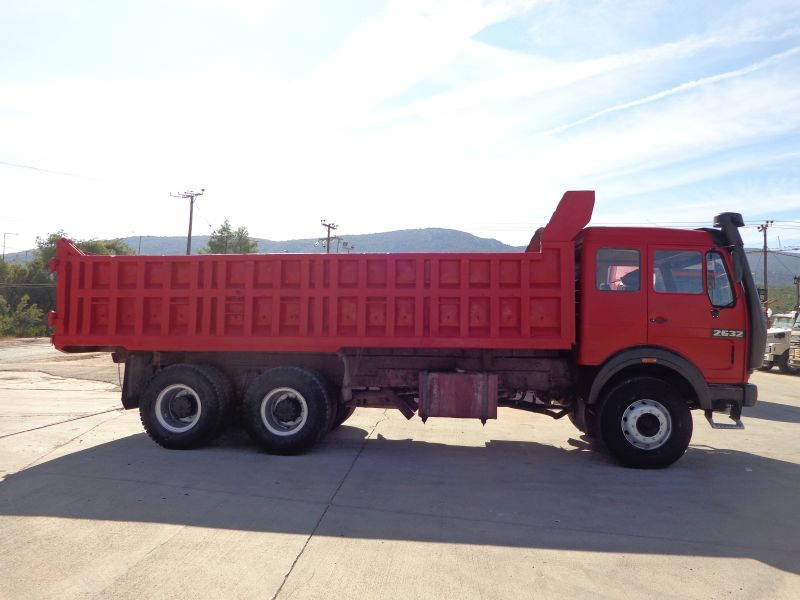 Lease a Mercedes-Benz NG 2632 V10 Mercedes Benz 2632K6X4  Mercedes-Benz NG 2632 V10 Mercedes Benz 2632K6X4: picture 6