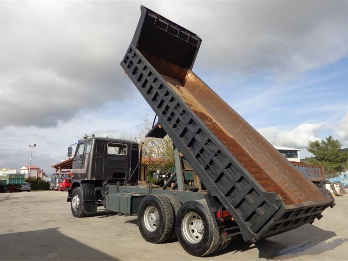 Volvo F 89 VOLVO F89 (6X2) -KIPPER - Tipper: picture 5 Volvo F 89 VOLVO F89 (6X2) -KIPPER - Tipper: picture 5