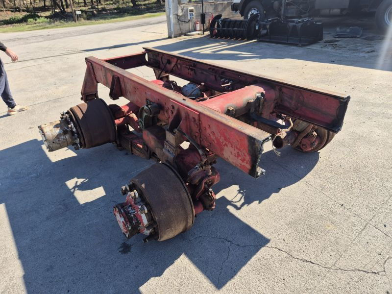 Volvo Volvo F89 6X2 Boogielift SET ON Shassi - Axle and parts for Truck: picture 1 Volvo Volvo F89 6X2 Boogielift SET ON Shassi - Axle and parts for Truck: picture 1