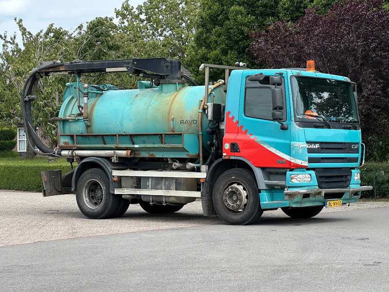 DAF CF 75.250 WITH RAVO KZ7082/150 VACUUM / CHANNEL CLEANER - Vacuum truck: picture 2 DAF CF 75.250 WITH RAVO KZ7082/150 VACUUM / CHANNEL CLEANER - Vacuum truck: picture 2