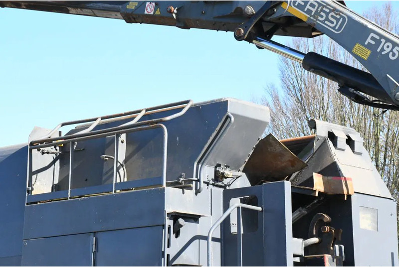 Hook lift truck, Crane truck DAF CF75/310 FAN !!KRAAN/HAAK!!PERSCONTAINER!!HIGH PRESURRE CLEANING!!HOGEDRUK REINIGING!!HOCH DRUCK WASHEN SYSTEM!!REINIGING!GEJO B: picture 11