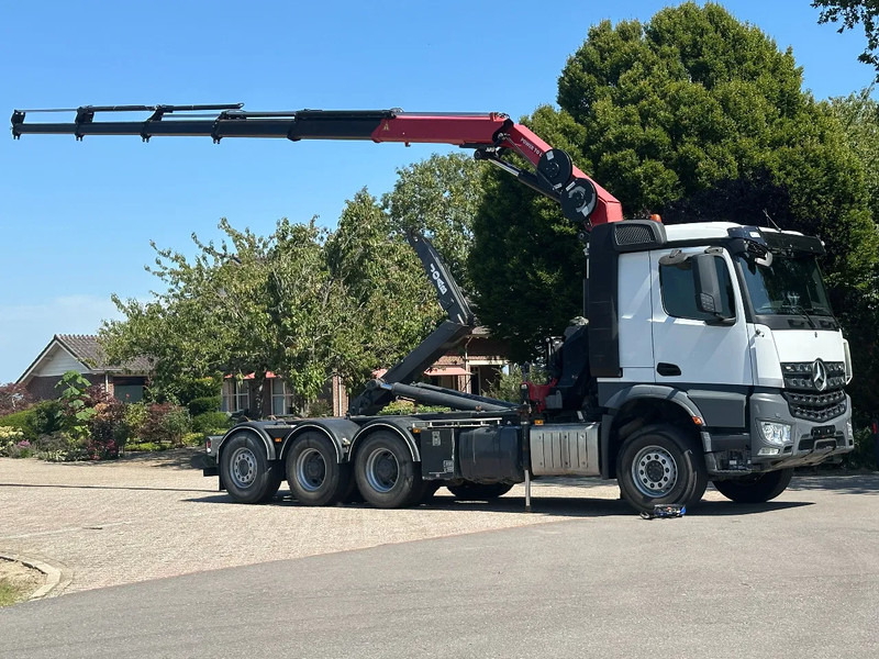 Mercedes-Benz Arocs 3251 8x4 TRIPLE!!28TM KRAAN/HAAK!!EURO6!!TOP! ZERO EMISSIE 2030!! - Hook lift truck, Crane truck: picture 3 Mercedes-Benz Arocs 3251 8x4 TRIPLE!!28TM KRAAN/HAAK!!EURO6!!TOP! ZERO EMISSIE 2030!! - Hook lift truck, Crane truck: picture 3