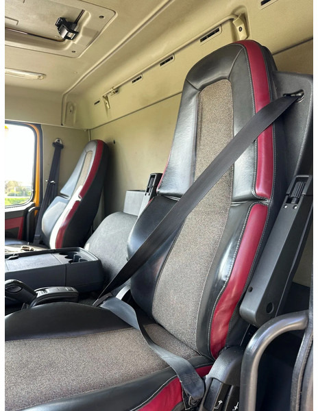 Lease a Volvo FM 400 !!RIJPLATEN AUTO!!10x4!!BESTUURBAAR VANAF DE KRAAN!! Volvo FM 400 !!RIJPLATEN AUTO!!10x4!!BESTUURBAAR VANAF DE KRAAN!!: picture 10 Lease a Volvo FM 400 !!RIJPLATEN AUTO!!10x4!!BESTUURBAAR VANAF DE KRAAN!! Volvo FM 400 !!RIJPLATEN AUTO!!10x4!!BESTUURBAAR VANAF DE KRAAN!!: picture 10
