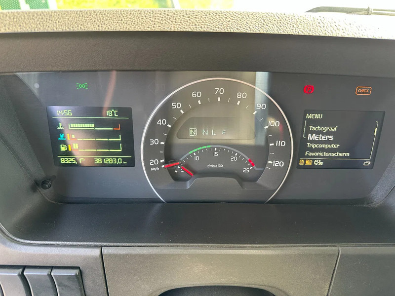 Lease a Volvo FM 400 !!RIJPLATEN AUTO!!10x4!!BESTUURBAAR VANAF DE KRAAN!! Volvo FM 400 !!RIJPLATEN AUTO!!10x4!!BESTUURBAAR VANAF DE KRAAN!!: picture 8 Lease a Volvo FM 400 !!RIJPLATEN AUTO!!10x4!!BESTUURBAAR VANAF DE KRAAN!! Volvo FM 400 !!RIJPLATEN AUTO!!10x4!!BESTUURBAAR VANAF DE KRAAN!!: picture 8