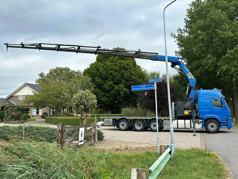Volvo FM 430!8x2!!KRAAN/CRANE/GRUE/ PALFINGER 42TM!! RADIO REMOTE!! EURO 6!!TOP! - Crane truck: picture 4 Volvo FM 430!8x2!!KRAAN/CRANE/GRUE/ PALFINGER 42TM!! RADIO REMOTE!! EURO 6!!TOP! - Crane truck: picture 4