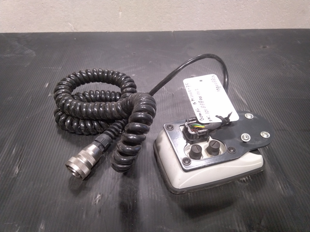 Bomag BM2000-75 - - Dashboard for Construction machinery: picture 2 Bomag BM2000-75 - - Dashboard for Construction machinery: picture 2