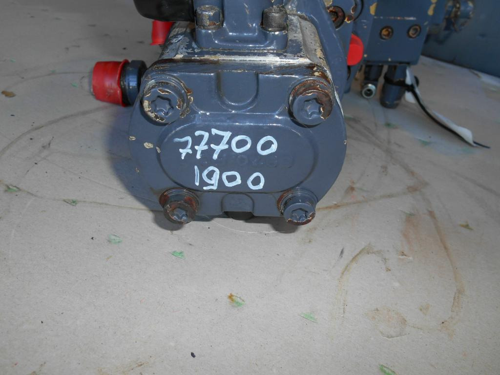 Bosch 0510525324 - - Steering pump for Construction machinery: picture 1 Bosch 0510525324 - - Steering pump for Construction machinery: picture 1