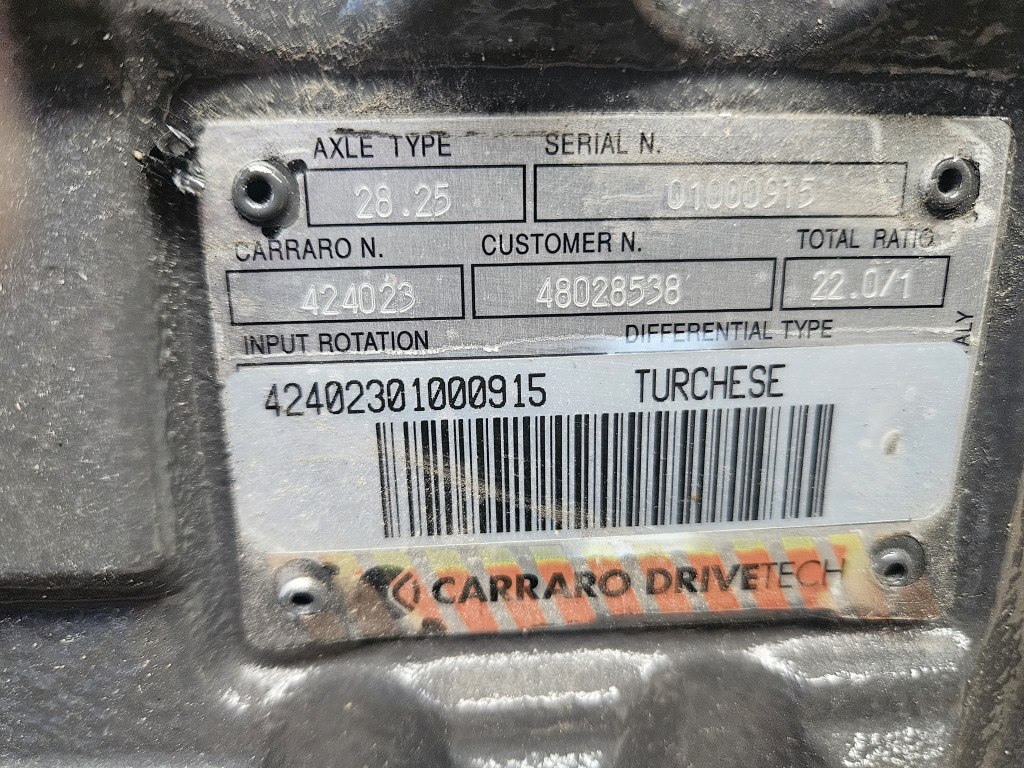 Case 48028538 - Front axle for Construction machinery: picture 2 Case 48028538 - Front axle for Construction machinery: picture 2