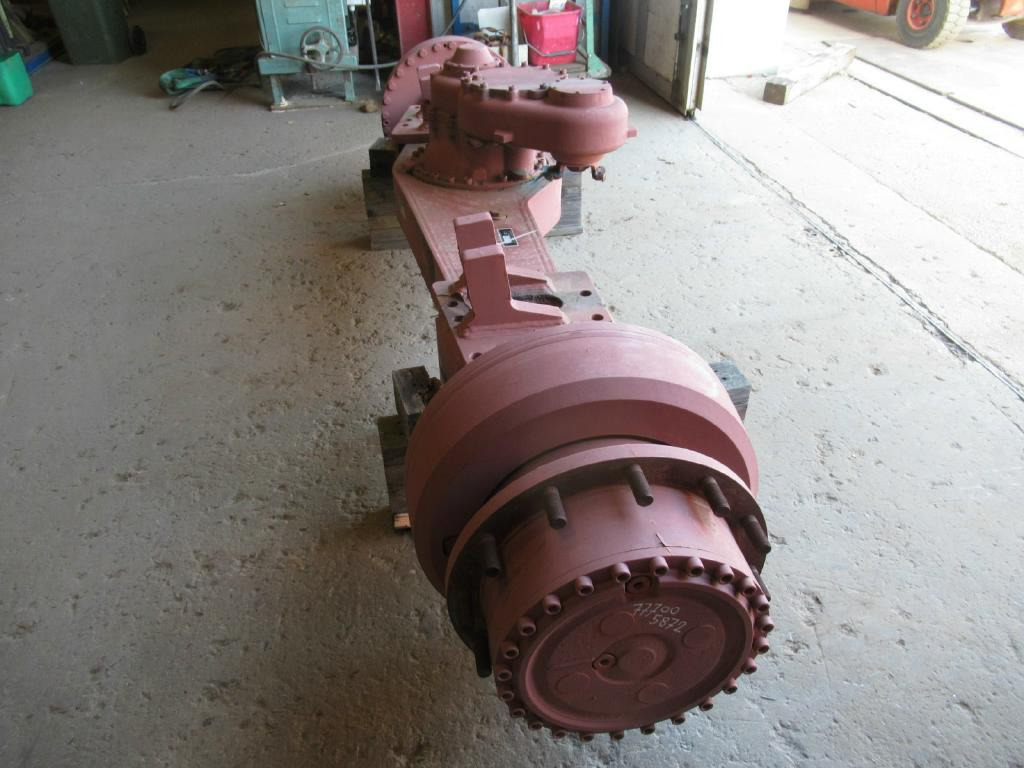 Case 8998342181 - 98342181 - Axle and parts for Agricultural machinery: picture 4 Case 8998342181 - 98342181 - Axle and parts for Agricultural machinery: picture 4