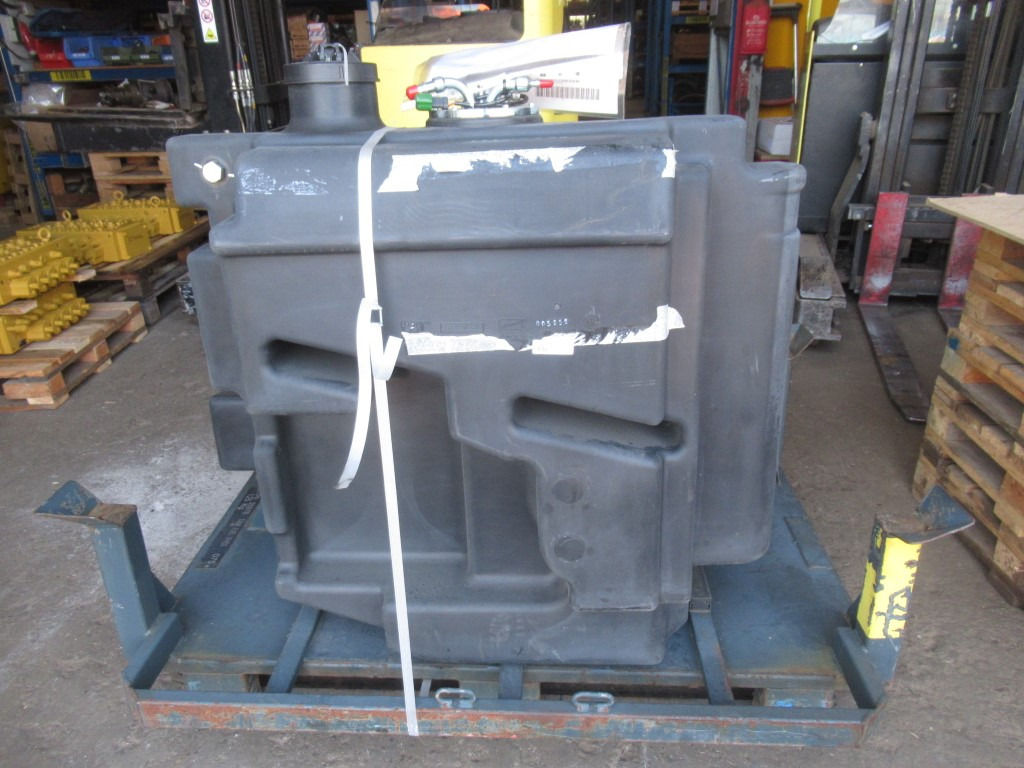 Caterpillar 2644759 - Fuel tank for Construction machinery: picture 1 Caterpillar 2644759 - Fuel tank for Construction machinery: picture 1