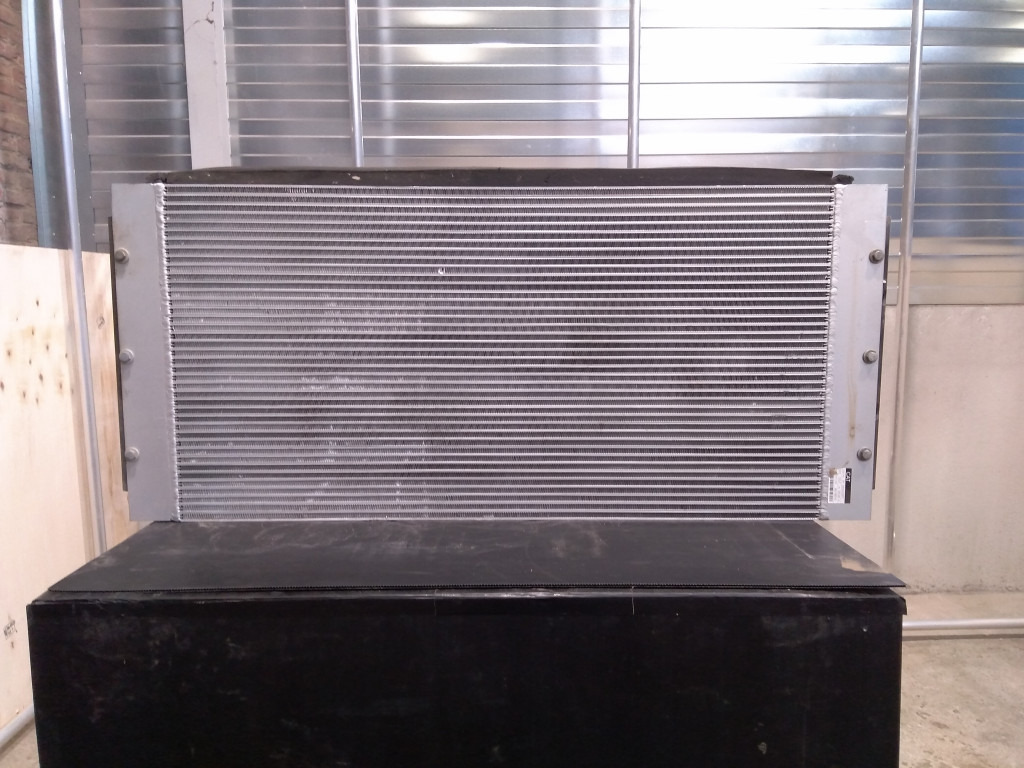 Caterpillar 3477612 - 4683847 - Oil cooler for Construction machinery: picture 2 Caterpillar 3477612 - 4683847 - Oil cooler for Construction machinery: picture 2