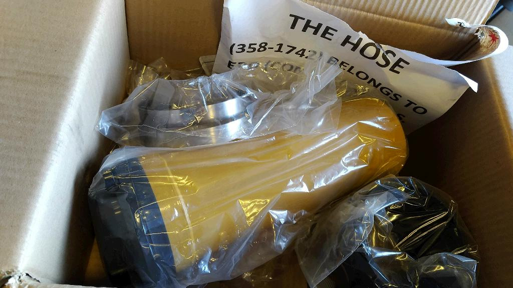 Caterpillar 4362430 - Fuel tank for Construction machinery: picture 3 Caterpillar 4362430 - Fuel tank for Construction machinery: picture 3