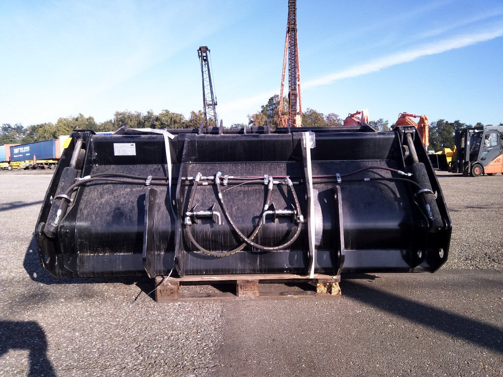 Caterpillar 5737993 - Loader bucket: picture 3 Caterpillar 5737993 - Loader bucket: picture 3