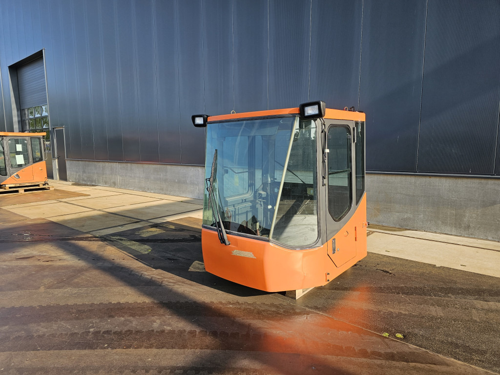 Doosan 220101-00071B - 220101-00071A - Cab for Construction machinery: picture 1 Doosan 220101-00071B - 220101-00071A - Cab for Construction machinery: picture 1