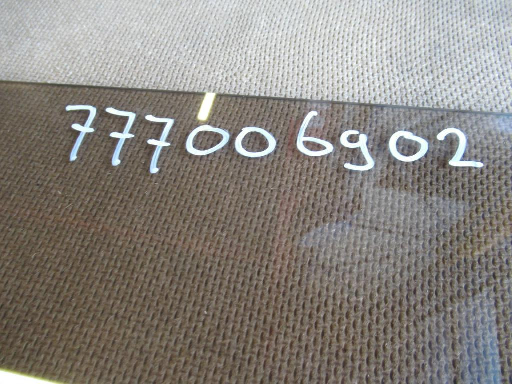 Hitachi 406450 - - Window and parts for Construction machinery: picture 4 Hitachi 406450 - - Window and parts for Construction machinery: picture 4