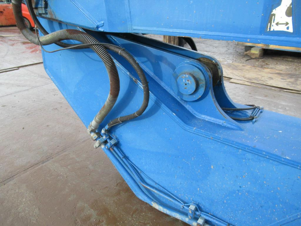 Hitachi FH450LCH-3 - - Boom for Waste/ Industry handler: picture 4 Hitachi FH450LCH-3 - - Boom for Waste/ Industry handler: picture 4